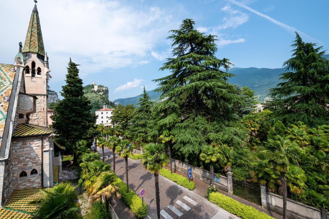 Palace Hotel Città Arco Esterno foto