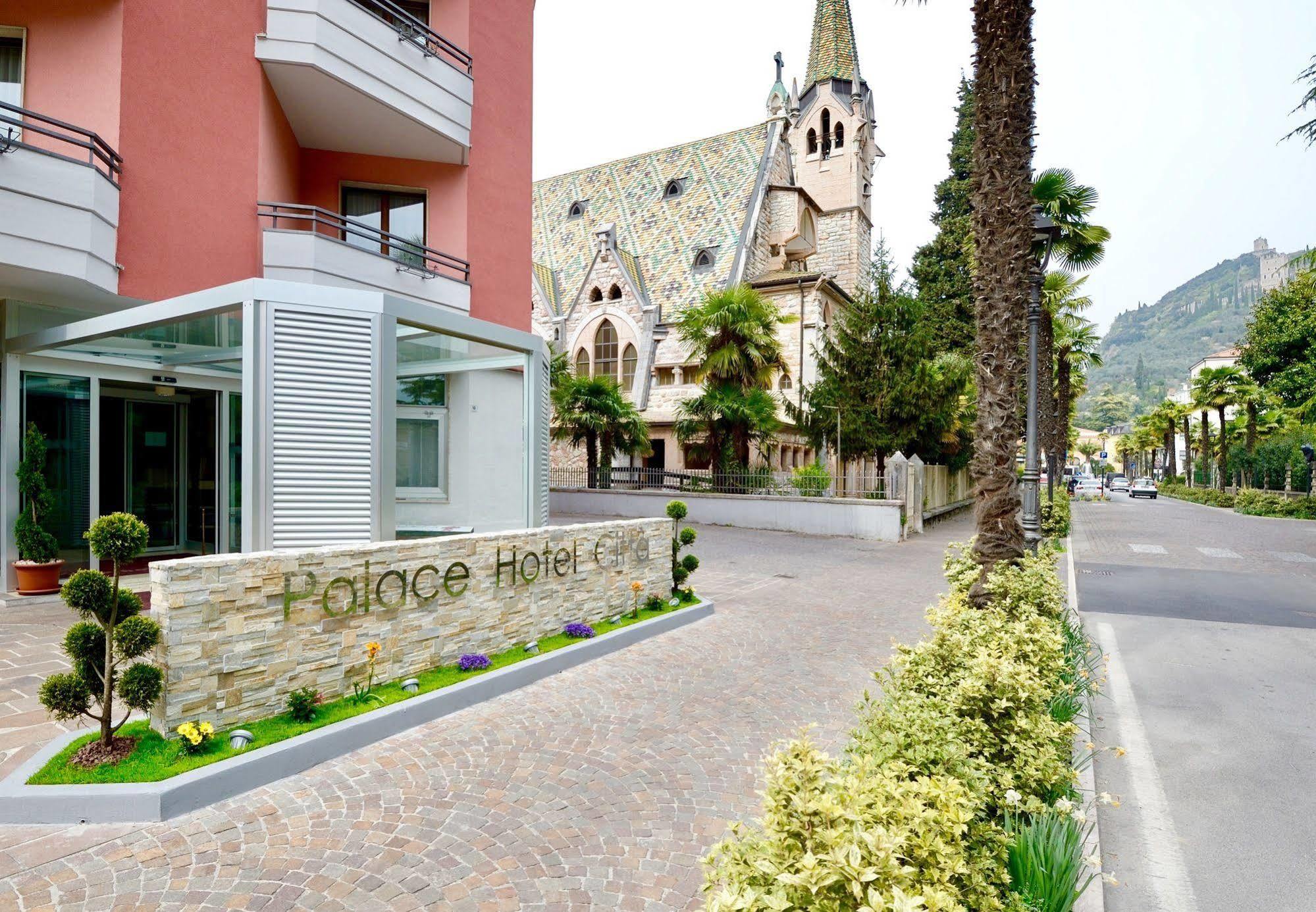 Palace Hotel Città Arco Esterno foto